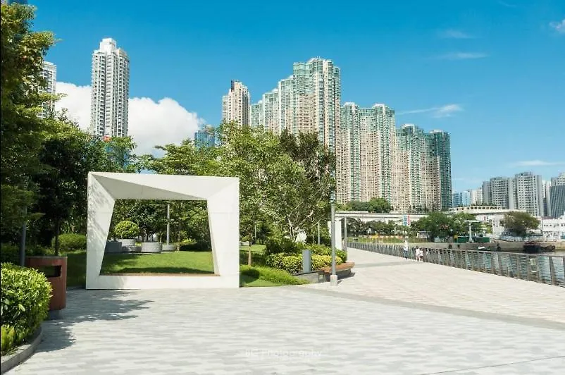 2 Minutes To Olympic Mtr With Elevator And Washing Machine Apartment Hong Kong